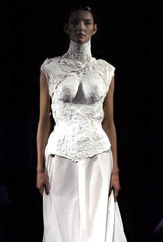 Pin on Designer: Alexander McQueen