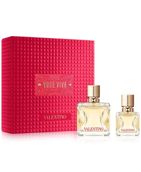 Valentino 2-Pc. Voce Viva Eau de Parfum Gift Set in 2021 | Valentino, Valentino perfume, Gift ...