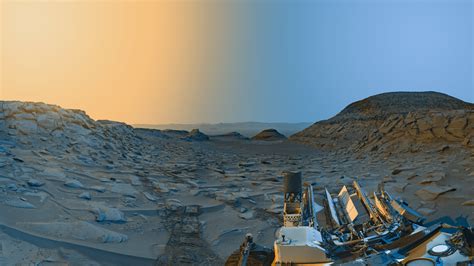 NASA's Curiosity rover captures stunning sunrise view on Mars | See pic ...