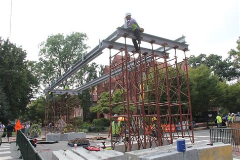 Pedestrian Bridge Construction | Pedestrian bridge construct… | Flickr