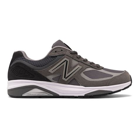 NEW BALANCE Men's 1540v3 null