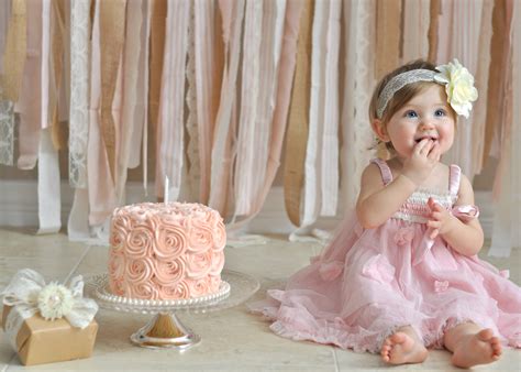 1st Birthday Cake Smash – Hello Ivory Rose