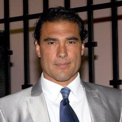 Eduardo Yáñez Age, Net Worth, Bio, Height [Updated March 2024 ]