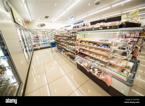 Convenience store interior hi-res stock photography and images - Alamy