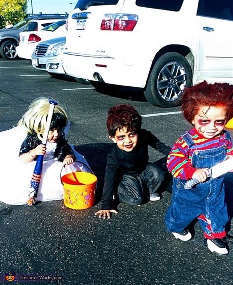 Chucky Family Kids Halloween Costume | DIY Costumes Under $45 - Photo 2/5