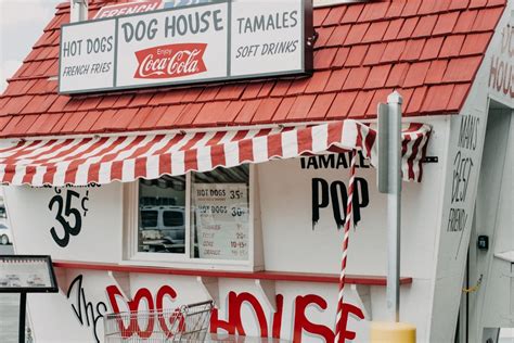 Celebrate Portillo’s Day As The Iconic Chicago Chain Turns 60 Tomorrow