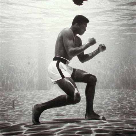 Muhammad Ali training underwater. | NotableHistory | Scoopnest