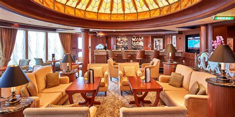 Queen Mary 2 Grill Suites: What a Luxury Cruiser Should Know About Cunard