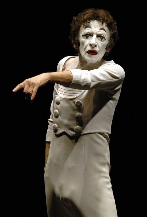 Renowned mime artist Marcel Marceau saved Jewish children from the ...