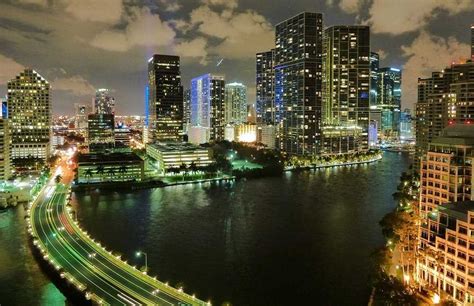 15 Best Attractions in Downtown Miami to Enjoy - MillennialTourist.com