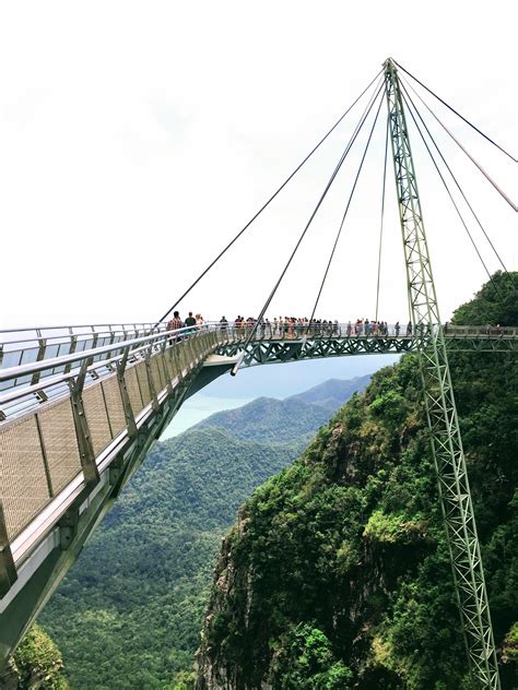 Langkawi Sky Bridge, Curved Suspension Bridge! [2448 x 3264] : r/ArchitecturePorn