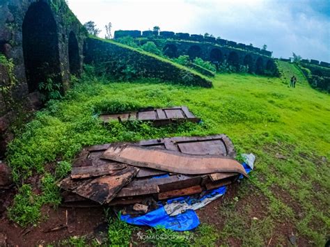 Exploring Historic Corjuem Fort: Pictures & Virtual Tour – NOMADOGRAPHER