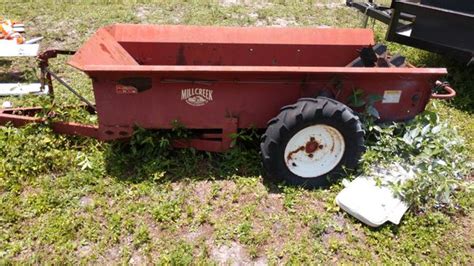 Mill Creek 25 CU.FT. Manure spreader for Sale in Fort Myers, FL - OfferUp