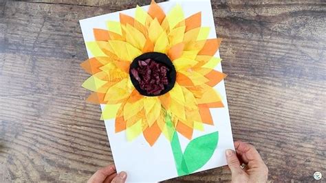 Easy Tissue Paper Sunflower Craft | Sunflower crafts, Paper sunflowers ...