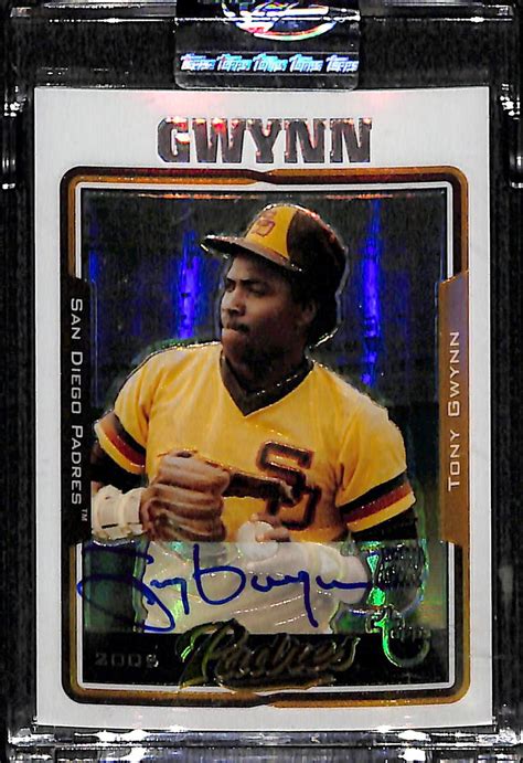 Lot Detail - 2005 Topps Chrome Retired Tony Gwynn SP Autograph ...