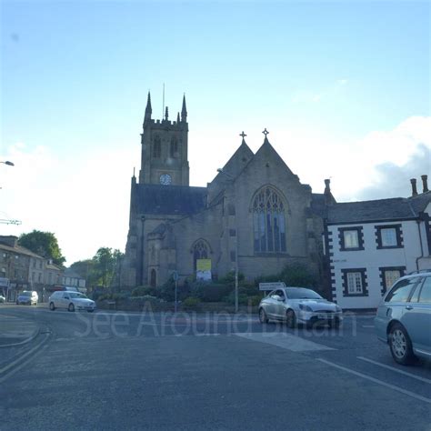 St Leonard's Church, Padiham, Lancashire - See Around Britain