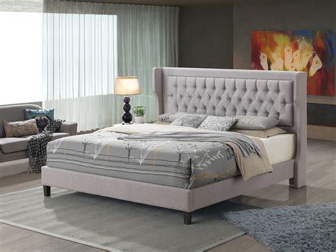 Brighton King-Size Diamond Tufted Upholstered Platform Bed in Gray Fabric - Walmart.com ...