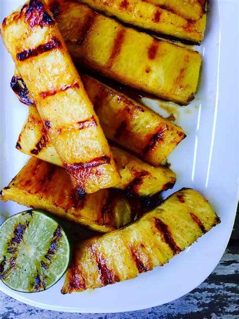 Spicy & Sweet Grilled Pineapple Spears + GIVEAWAY