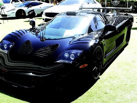 Mosler Raptor GTR – Mariam Weber