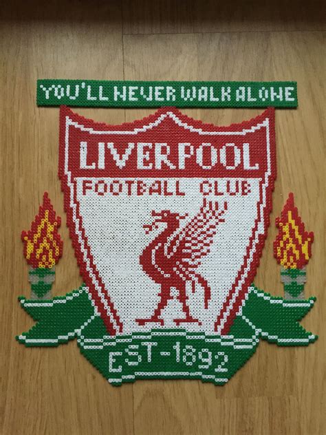 Liverpool perler beads | Pärlmönster, Hantverksidéer, Hamapärlor