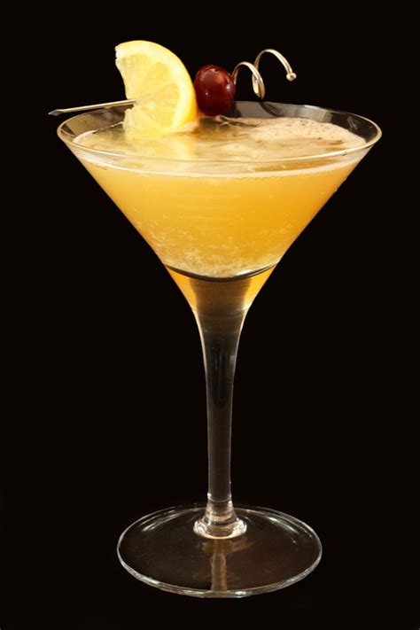 A Classic Whiskey Sour | Creative Culinary