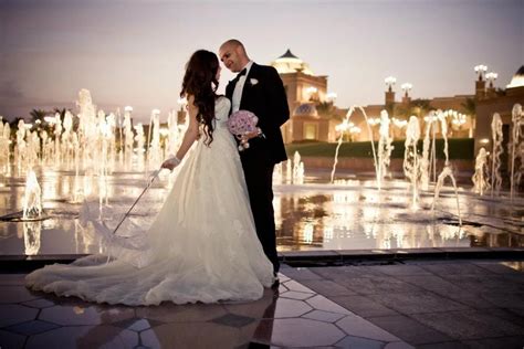 Pin di Bride Club ME su ~ UAE Wedding Venues