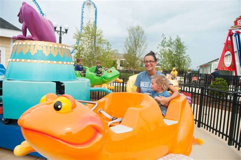 Leap Frog Amusement Ride – The Park at OWA, Foley, AL