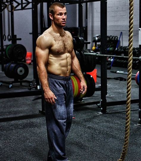 The 6 Shortest CrossFit Athletes Who Dominated the Games