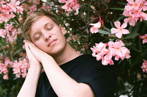 George Ezra | Staying at Tamara's [Recensione]