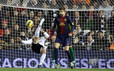 (Video) Valencia 1-1 Barcelona: La Liga Highlights | CaughtOffside