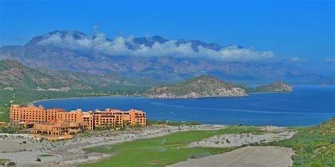 Staying in Loreto, Mexico: Travel Guide for a First Time Visitor