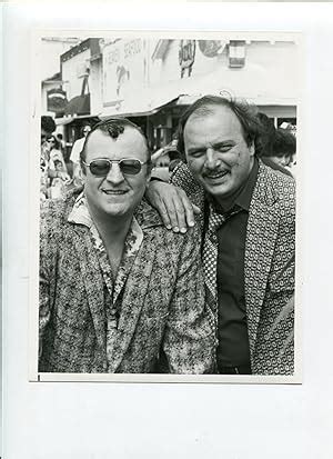 Beverly Hills Buntz-Peter Jurasik and Dennis Franz-B&W-Still: Photograph | DTA Collectibles