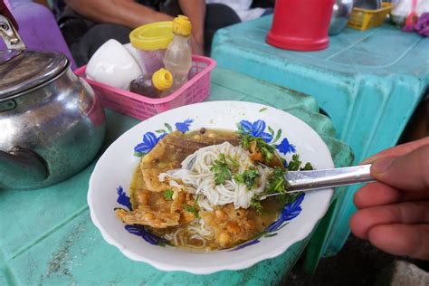 9 of the best burmese street foods in Yangon