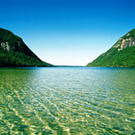 Lake Willoughby is the bestest evah place to relax! | Vermont vacation, Future travel, Beautiful ...