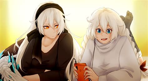 Kiana and Sirin Watching the Next Honkai Impact 3 Livestream : r/houkai3rd