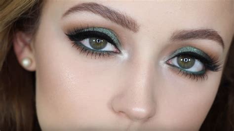 7 Easy Makeup Looks For Green Eyes | Viva La Vibes