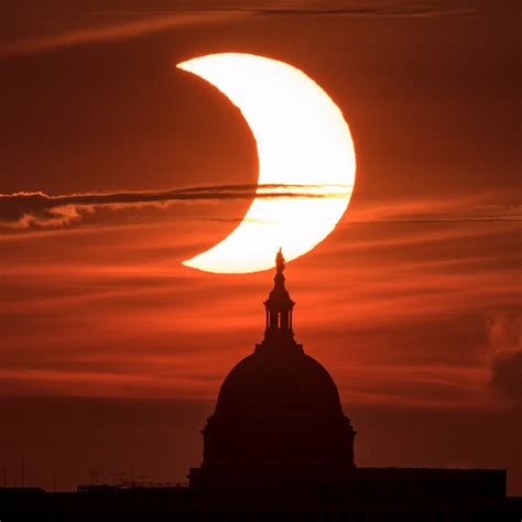 Las mejores imágenes del eclipse solar de Junio de 2021