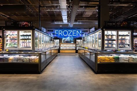 Store gallery: Marks & Spencer unveils fresh-look food hall | Photo ...