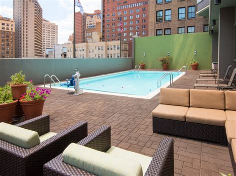 Guide to Hotel Pools in Philadelphia — Visit Philadelphia