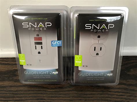 QUICK REVIEW: SnapPower Guidelight 2 Plus Outlet Cover - At Home in the Future