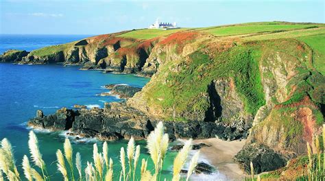 Helston Travel Guide: Best of Helston, Cornwall Travel 2024 | Expedia.co.uk