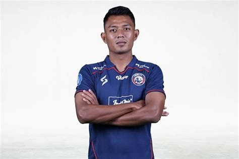 Arema luncurkan jersey Liga 1 musim 2023-2024 - ANTARA News Jawa Timur