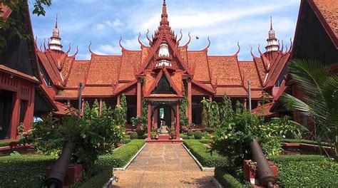 7 Must Places To Visit In Phnom Penh For Every Traveler!