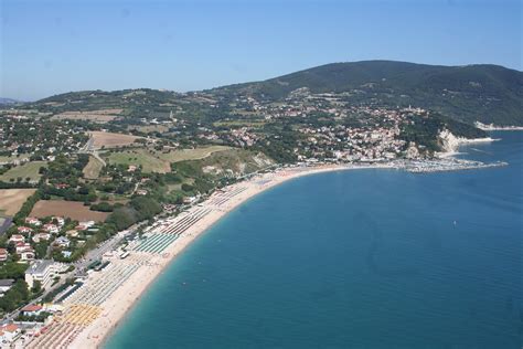 Le migliori spiagge delle Marche