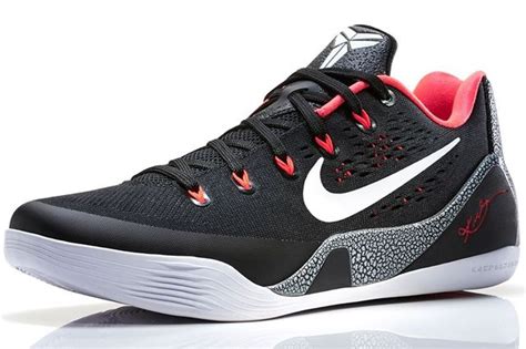 Nike Kobe 9 Em (Black/White) - Sneaker Freaker