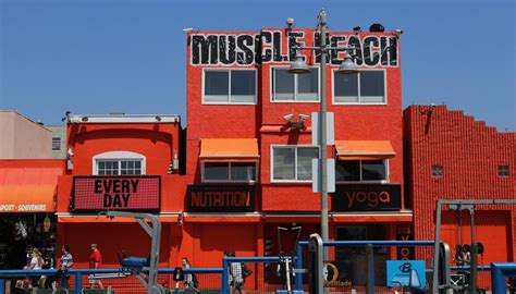 Muscle Beach Venice, Los Angeles, CA - California Beaches