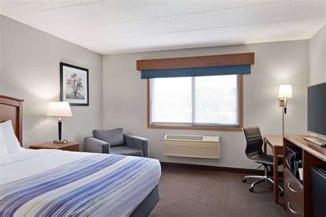 AmericInn by Wyndham Bemidji Bemidji | Bookonline.com