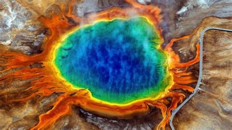 Yellowstone National Park Fumaroles | Geological Wonders » Geology Science