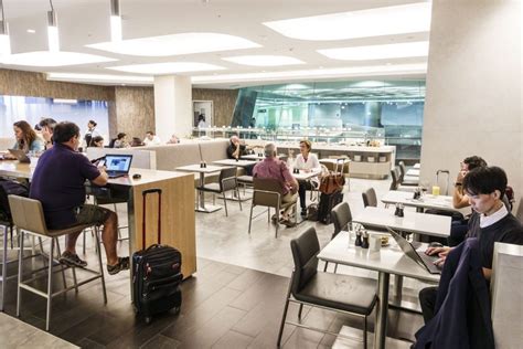 5 Insider Tips for Getting into the World's Best Airport Lounges | Trusted Since 1922