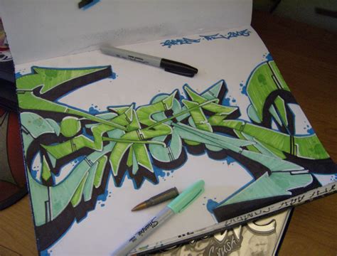 Sketch Graffiti Letters " Viper " with Wildstyle Character on Paper | New Grafiti Makmu